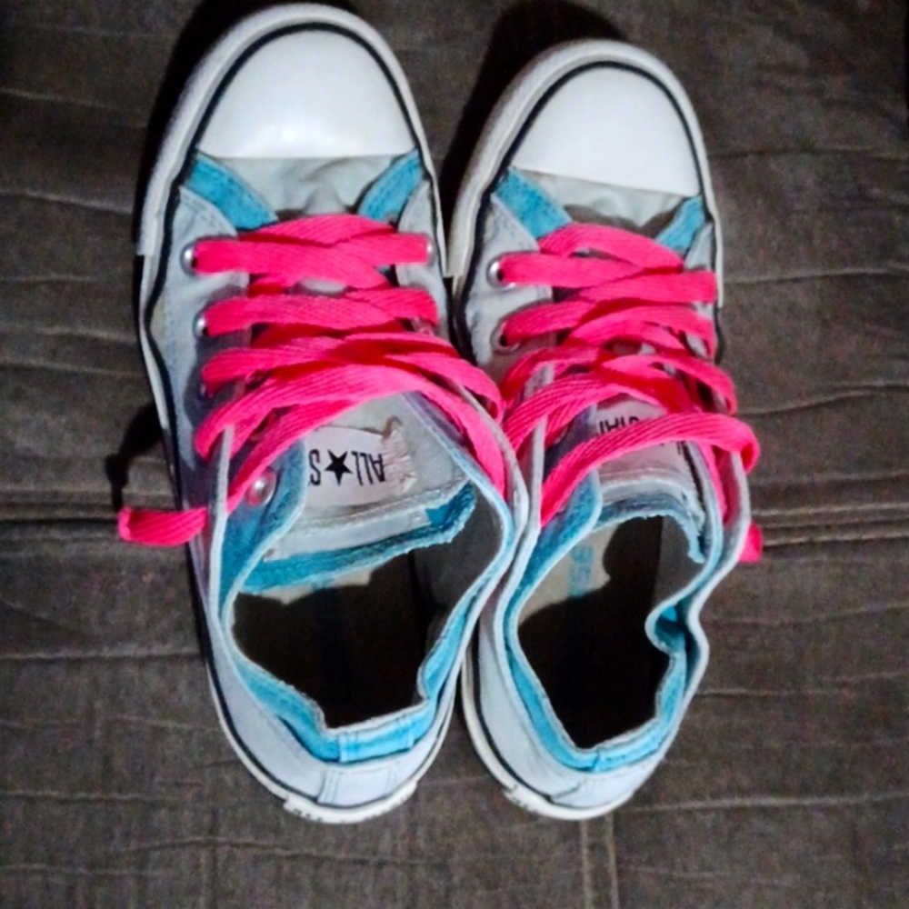 Converse ALLSTARS Size 4
